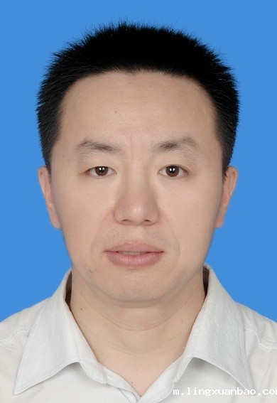 张晓刚